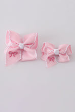Load image into Gallery viewer, Pink embroidery hair bow