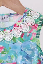 Load image into Gallery viewer, Green tropical garden bow bubble