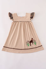 Load image into Gallery viewer, Camouflage hound embroidery ruffle dress
