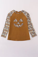Load image into Gallery viewer, Halloween camouflage applique mom top