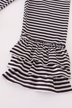 Load image into Gallery viewer, Purple halloween witch applique pants set