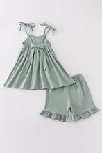 Load image into Gallery viewer, Sage sand dollar embroidery girl set