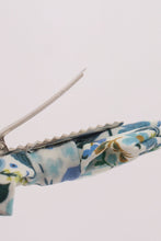 Load image into Gallery viewer, Blue floral print hair bow