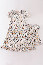 Load image into Gallery viewer, Halloween mom&me pajama gown