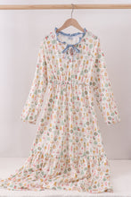 Load image into Gallery viewer, Nutcracker print tiered mom dress