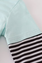 Load image into Gallery viewer, Blue GOIN TO THE ZOO embroidery top