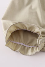 Load image into Gallery viewer, Green farm windmill embroidery ruffle bubble