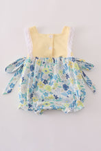 Load image into Gallery viewer, Yellow floral character applique bubble