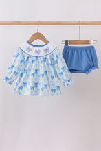 Load image into Gallery viewer, Blue bow smocked bloomer set