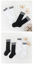 Load image into Gallery viewer, Stripe knee high socks
