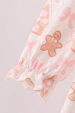 Load image into Gallery viewer, Pink gingerbread embroidery ruffle set
