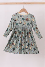 Load image into Gallery viewer, Green character bamboo dress
