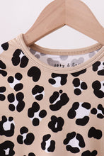 Load image into Gallery viewer, Leopard bamboo pajama set
