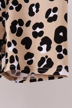 Load image into Gallery viewer, Leopard bamboo pajama set
