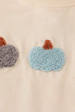 Load image into Gallery viewer, Neutral plaid french knot shorts set
