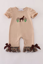 Load image into Gallery viewer, Camouflage hound embroidery ruffle bubble
