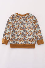 Load image into Gallery viewer, Halloween camouflage applique boy top
