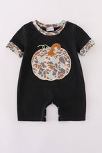 Load image into Gallery viewer, Black camouflage pumpkin applique romper
