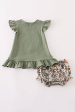 Load image into Gallery viewer, Camouflage print pumpkin applique ruffle bloomer set
