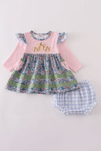 Load image into Gallery viewer, Blue floral pumpkin embroidery ruffle bloomer set
