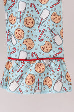 Load image into Gallery viewer, Santa claus cookie print ruffle pajams set
