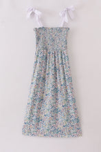 Load image into Gallery viewer, Vintage meadow print smocked mom dress
