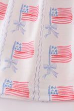 Load image into Gallery viewer, Bow embroidery smocked dress
