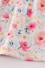 Load image into Gallery viewer, Pink floral print strap bloomer set
