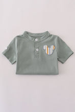 Load image into Gallery viewer, Green character applique shorts set

