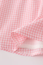 Load image into Gallery viewer, Pink floral smocked shorts set
