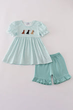 Load image into Gallery viewer, Green stripe puppy hunting embroidery shorts set
