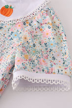 Load image into Gallery viewer, Green floral pumpkin embroidery smocked ruffle pants set
