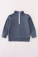 Load image into Gallery viewer, Navy character embroidery zip pull over
