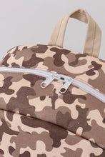 Load image into Gallery viewer, Camouflage duck embroidery canvas backpack
