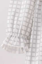 Load image into Gallery viewer, Green turkey embroidery gingham ruffle dress
