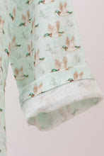 Load image into Gallery viewer, Premium duck print muslin top
