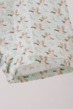 Load image into Gallery viewer, Premium duck print muslin jonjon
