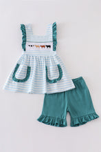 Load image into Gallery viewer, Blue stripe cow embroidery girl set
