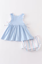Load image into Gallery viewer, Crab french knot stripe baby girl set
