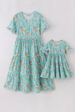 Load image into Gallery viewer, Teal sailboat serenity print mom&amp;me tiered dress
