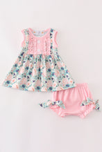 Load image into Gallery viewer, Green garden serenity print girl bloomer set
