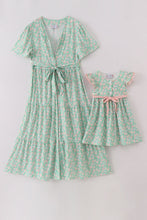 Load image into Gallery viewer, Green floral print mom&amp;me dress
