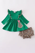 Load image into Gallery viewer, Forest tree applique leopard ruffle bloomer set
