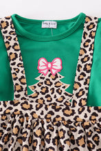 Load image into Gallery viewer, Forest tree applique leopard ruffle skorts set
