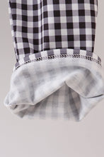 Load image into Gallery viewer, Green santa claus applique pants set
