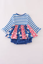Load image into Gallery viewer, Blue snowman embroidery ruffle bubble
