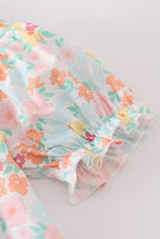 Load image into Gallery viewer, Green springtime bloom smocked girl set
