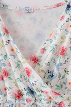Load image into Gallery viewer, Green garden rose mom dress
