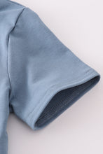 Load image into Gallery viewer, Blue farm horses embroidery shorts set
