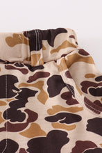 Load image into Gallery viewer, Brown camouflage print dad&amp;me shorts
